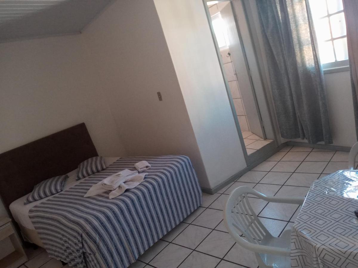 Hotel E Restaurante Recanto Da Lagoa Лагуна Экстерьер фото